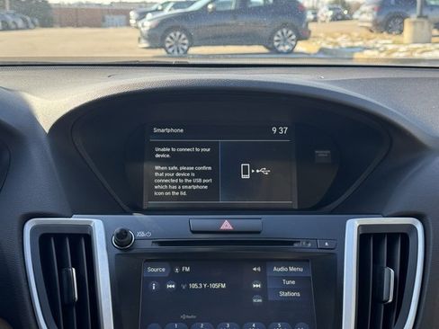 Used 2019 Acura TLX V6 w/ Technology Package image 3