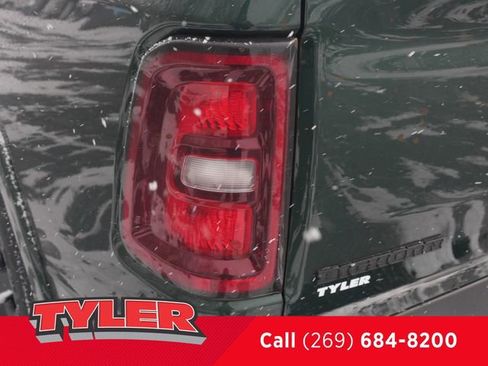 New 2026 RAM 1500 4x4 Crew Cab image 14