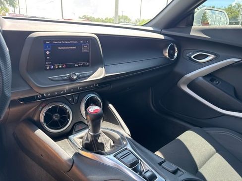 Used 2022 Chevrolet Camaro LT image 26