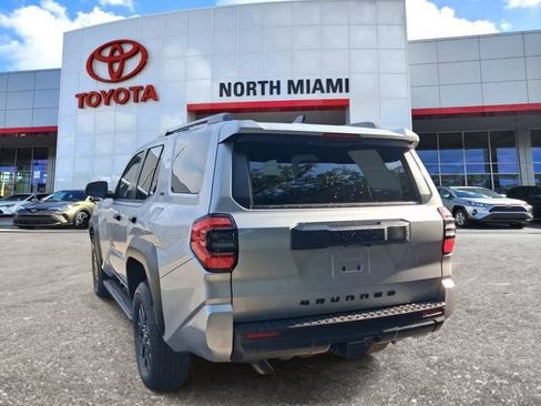 Used 2026 Toyota 4Runner SR5 RWD image 3
