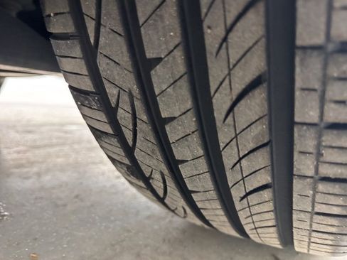 Used 2024 Ford Edge Titanium image 33