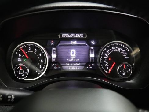 Used 2022 RAM 1500 Big Horn AWD/4WD image 25