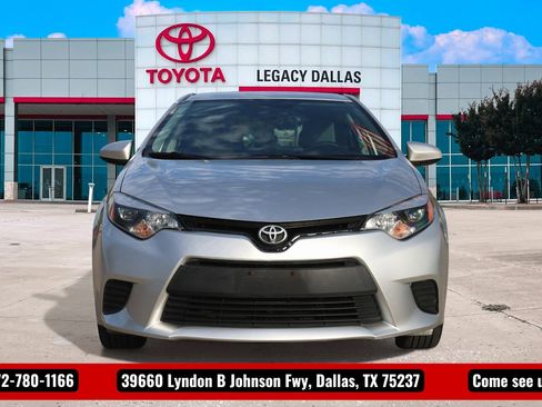Used 2014 Toyota Corolla LE image 5