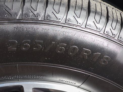 Used 2020 Jeep Grand Cherokee Limited image 48