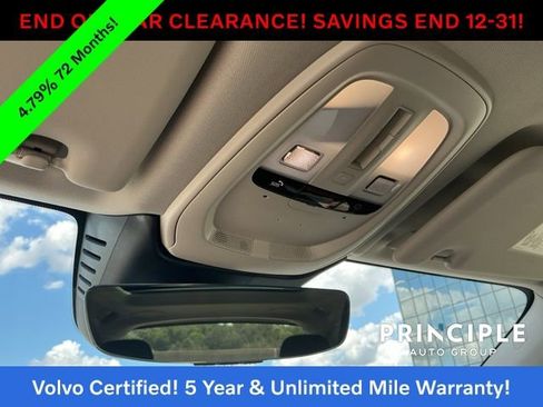 Certified 2023 Volvo XC60 B5 Ultimate w/ Climate Package image 24