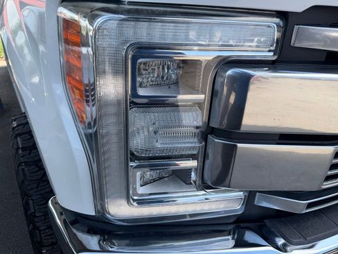 Used 2019 Ford F350 Platinum w/ Platinum Ultimate Package AWD/4WD image 29