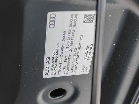 New 2025 Audi SQ5 Premium Plus image 30