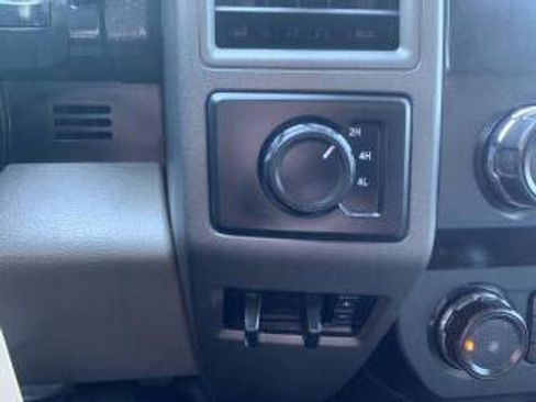 Used 2019 Ford F250 XL w/ Power Equipment Group image 26