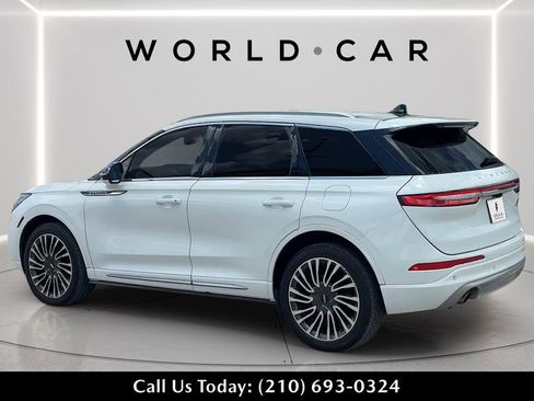 Used 2020 Lincoln Corsair Reserve w/ Appearance Package FWD image 5