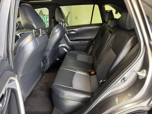 Used 2022 Toyota RAV4 XSE AWD/4WD image 26