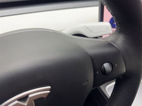 Used 2021 Tesla Model 3 Performance image 57