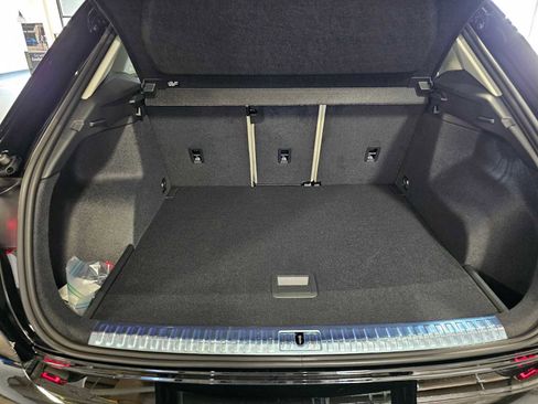 New 2025 Audi Q3 2.0T Premium w/ Convenience Package image 17