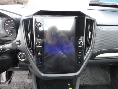 Used 2025 Subaru Forester Premium w/ Convenience Package #1 image 7