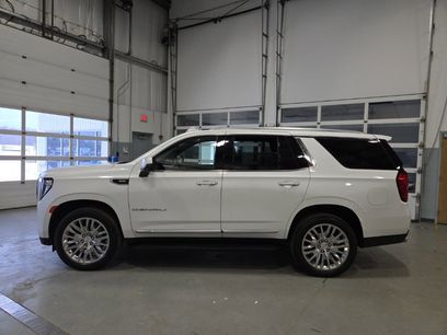 Used 2023 GMC Yukon Denali w/ LPO, Floor Liner Package