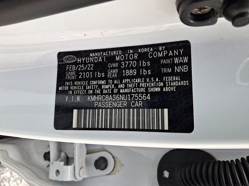 Used 2022 Hyundai Venue SEL image 26