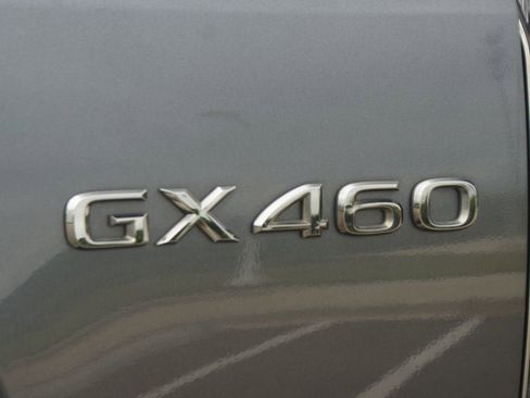 Used 2016 Lexus GX 460 w/ Navigation Package AWD/4WD image 19