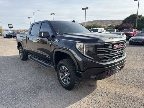 Used 2024 GMC Sierra 1500 AT4 w/ Technology Package image 3