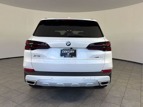 New 2026 BMW X5 sDrive40i w/ Climate Comfort Package RWD image 10