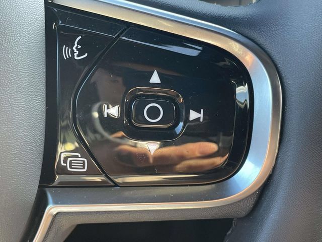 Certified 2023 Volvo XC90 B6 Ultimate w/ Lounge Package AWD/4WD image 23