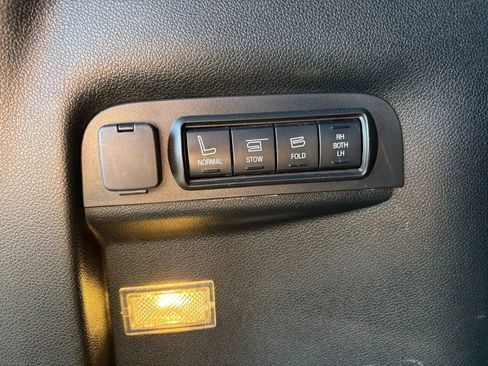 Used 2019 Ford Explorer Sport w/ Equipment Group 401A AWD/4WD image 13