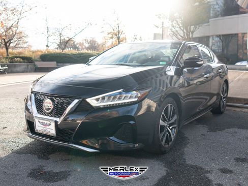 Used 2021 Nissan Maxima 3.5 SV w/ Floor Mat Group image 3