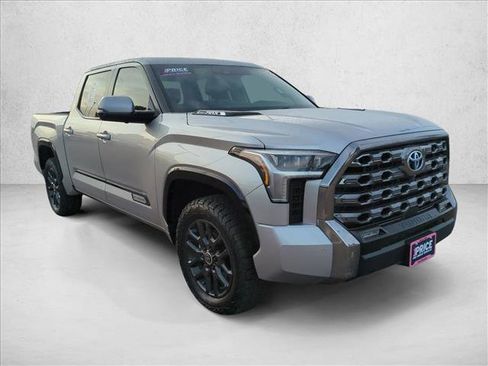 Used 2024 Toyota Tundra Platinum image 3