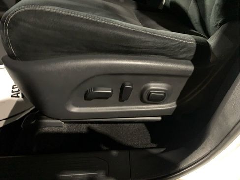 Used 2018 Nissan Murano SV w/ Cargo Package image 33