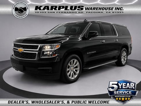 Used 2019 Chevrolet Suburban LT RWD image 1