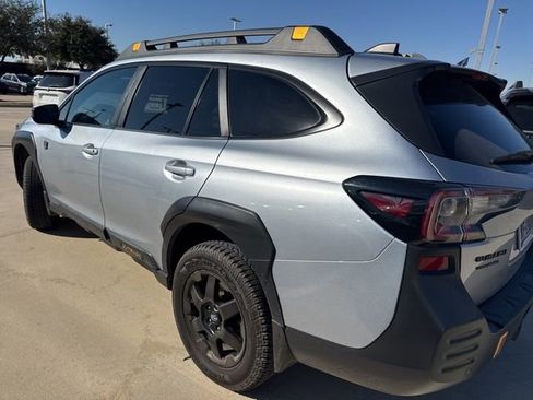 Used 2022 Subaru Outback Wilderness w/ Wilderness Package image 4