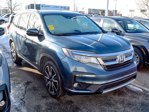 Used 2020 Honda Pilot Touring image 1
