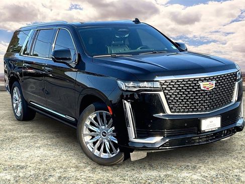 Used 2021 Cadillac Escalade ESV Premium Luxury w/ Driver Assist Tech Package image 1