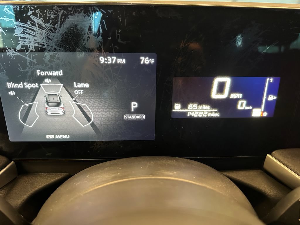 Used 2025 Nissan Kicks S FWD image 10