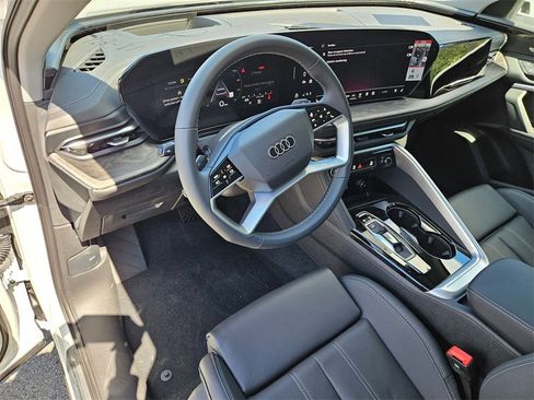 New 2025 Audi Q5 Premium Plus image 9