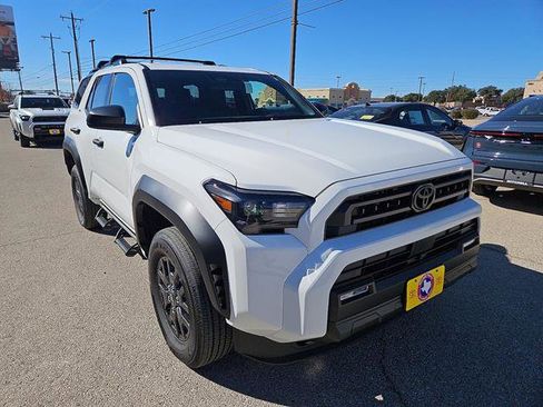 New 2026 Toyota 4Runner SR5 image 4