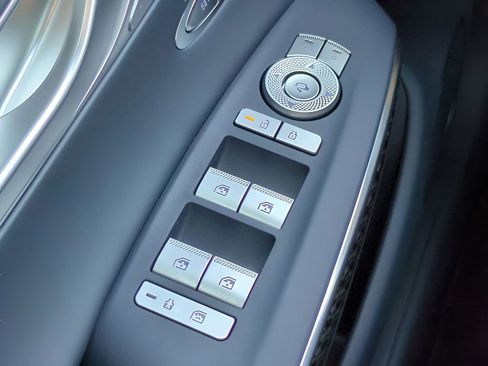New 2026 Genesis GV70 3.5T Sport Prestige AWD/4WD image 22