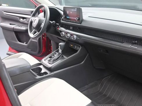 Used 2024 Honda CR-V LX image 23
