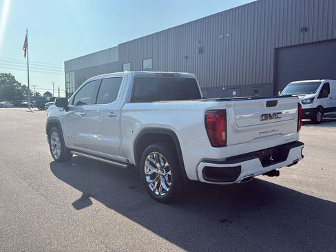 Used 2019 GMC Sierra 1500 Denali w/ Denali Ultimate Package AWD/4WD image 5
