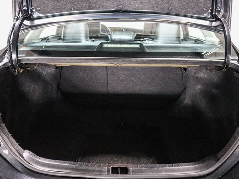 Certified 2018 Toyota Corolla SE w/ Carpet Mat Package (TMS) FWD image 27
