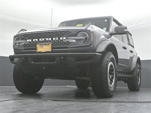 Certified 2021 Ford Bronco Badlands image 39