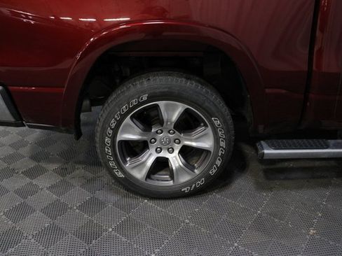 Used 2019 RAM 1500 Laramie image 9