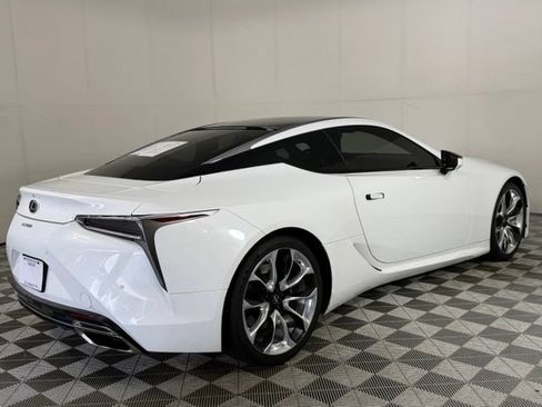 Used 2018 Lexus LC 500 Coupe w/ Performance Package RWD image 4
