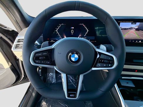 New 2026 BMW 330i Sedan w/ M Sport Package image 40