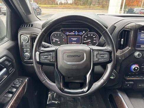 Used 2021 GMC Sierra 1500 Denali w/ Denali Ultimate Package image 10