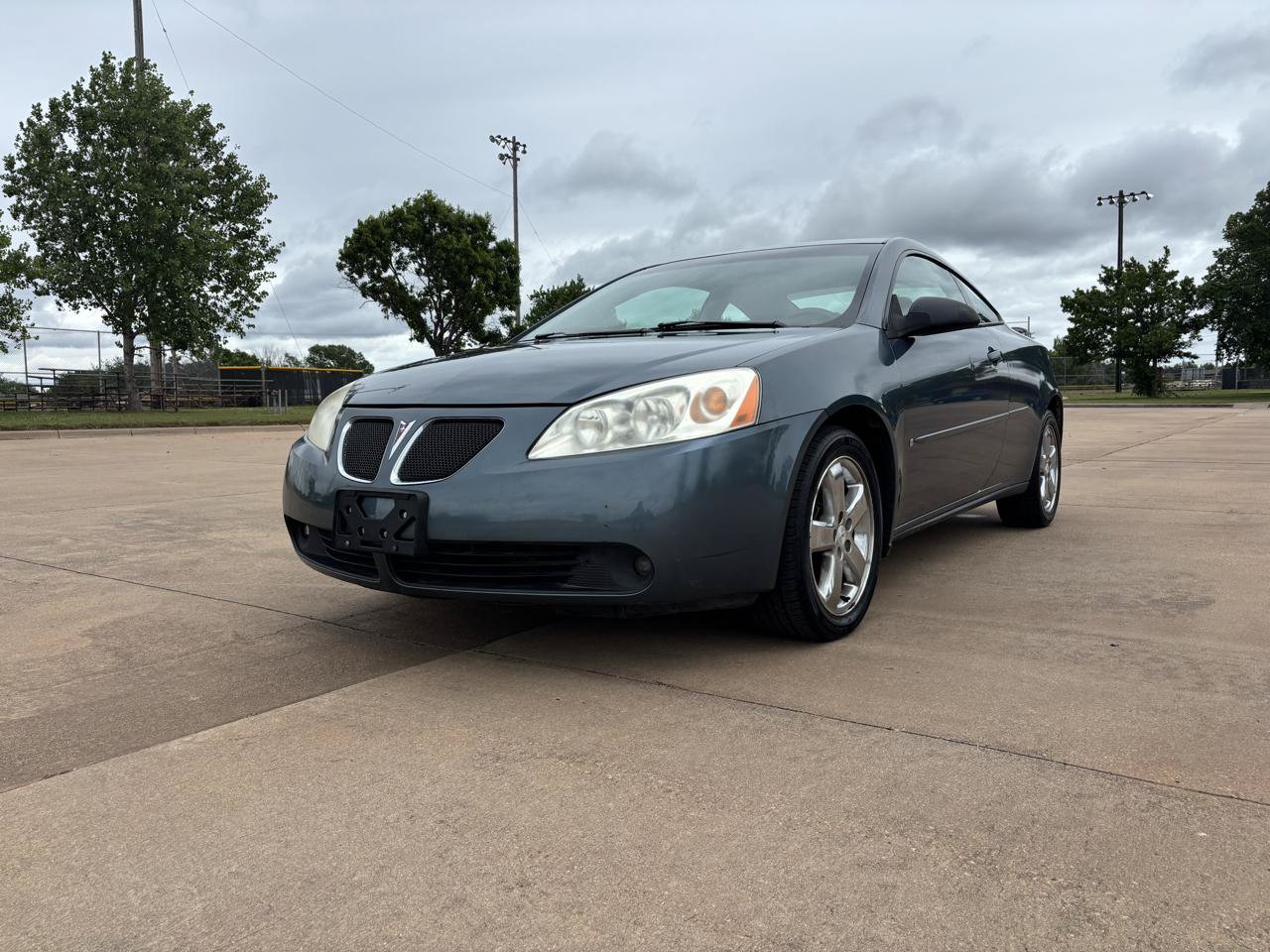 Used 2006 Pontiac G6 GT FWD image 3
