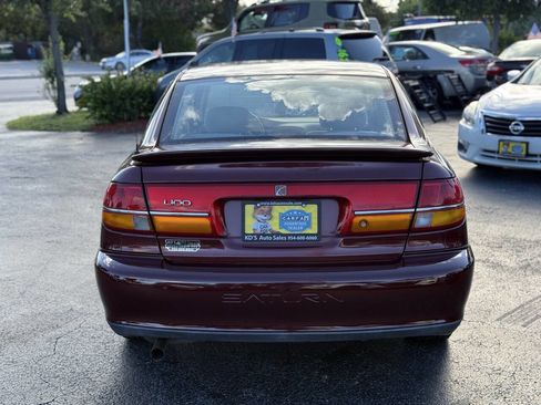 Used 2002 Saturn L-Series L100 w/ Special Edition Pkg image 6