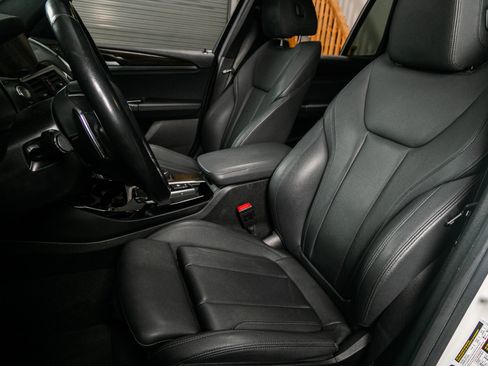 Used 2020 BMW X3 sDrive30i w/ Premium Package image 4