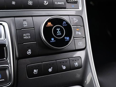 Used 2023 Hyundai Santa Fe Calligraphy image 33