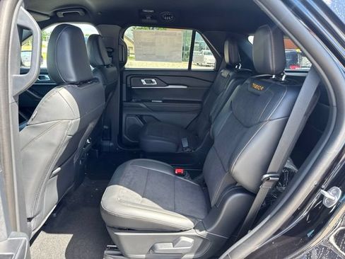 New 2026 Ford Explorer Tremor w/ Tremor Convenience Package AWD/4WD image 10