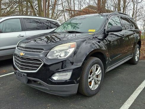 Used 2017 Chevrolet Equinox LT w/ Convenience Package FWD image 2