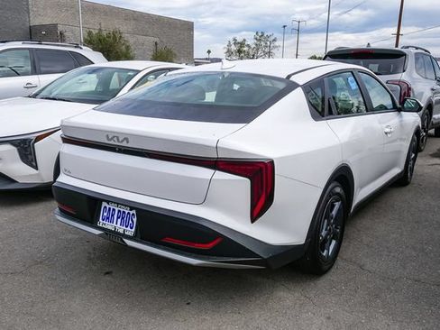 Certified 2025 Kia K4 FWD image 13